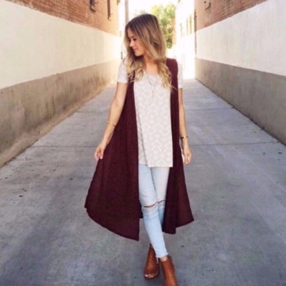 LuLaRoe Sweaters - 🎉LuLaRoe Joy Duster Vest🎉